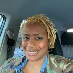 Meet your Posher, Natasha